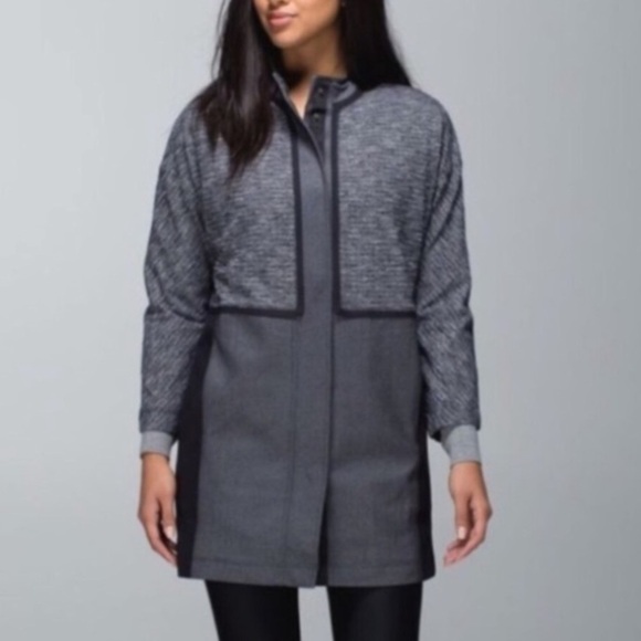 lululemon athletica Jackets & Blazers - Lululemon cocoon car coat gray 15871